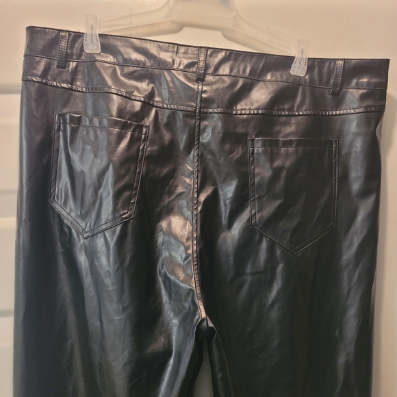 Blush Mark pants - Picture 7 of 8